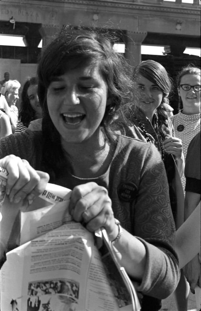 Demonstrator Helen Kritzler tears up a magazine as she protests the Miss America beauty pageant, Atlantic City, New Jersey, September 7, 1968.