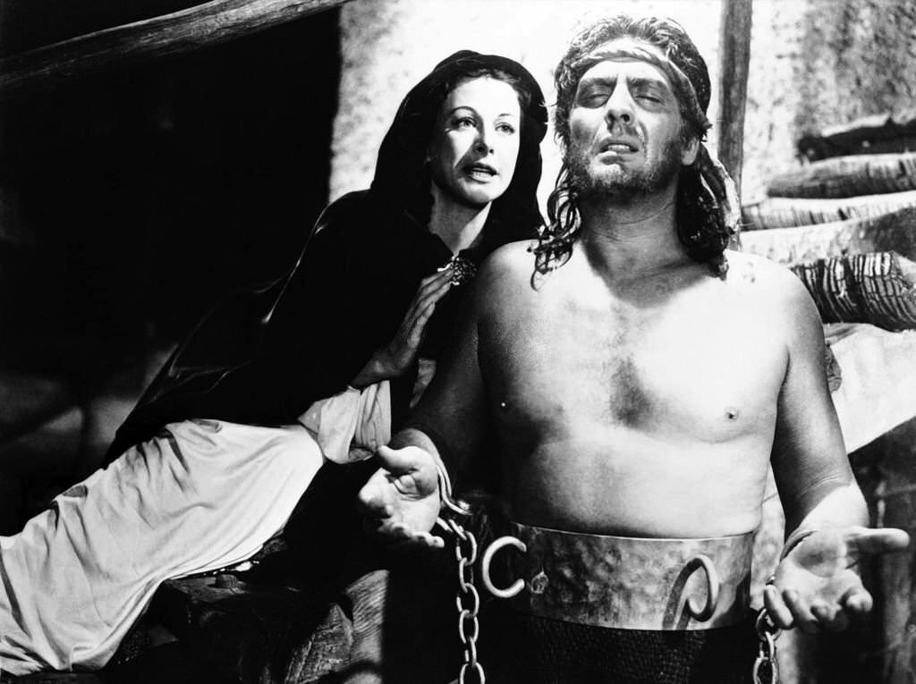 Actoress Hedy Lamarr with Victor Mature in a scene from the movie 'Samson And Delilah', 1949
