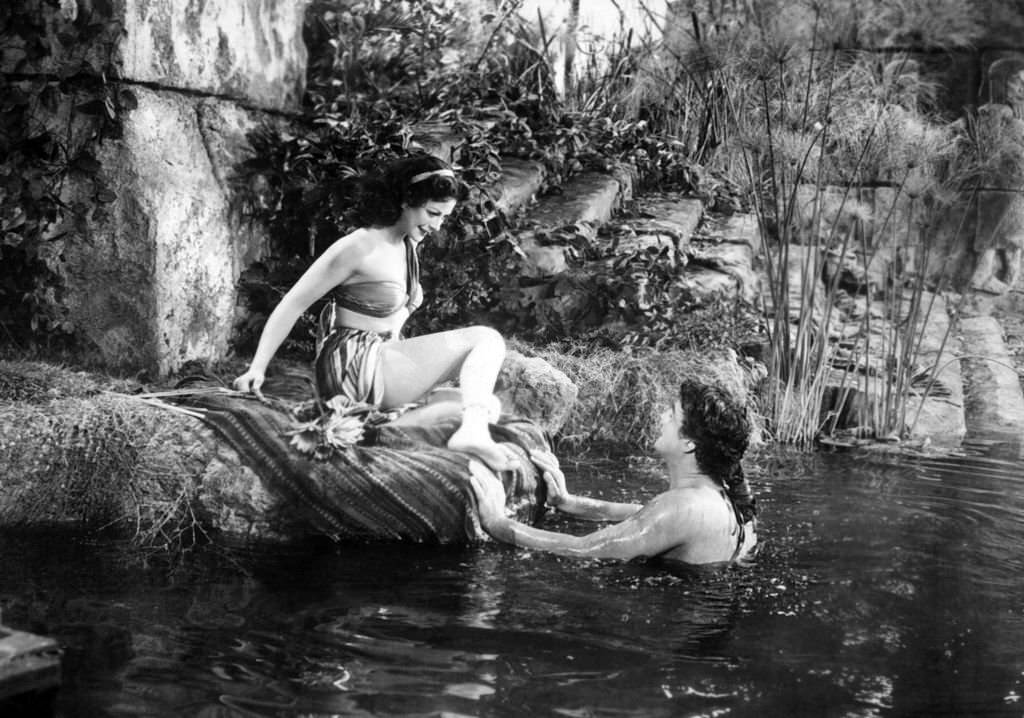 Actoress Hedy Lamarr with Victor Mature in a scene from the movie 'Samson And Delilah', 1949