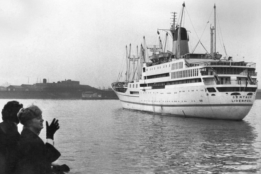 City of Winchester cargo ship, 1969