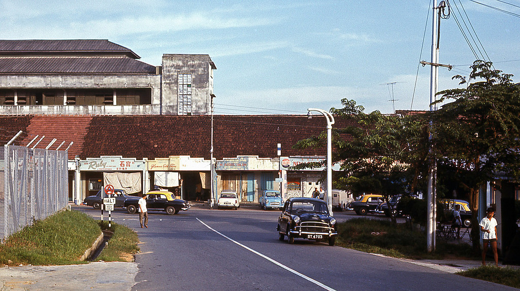 A corner of Nee Soon (now Yishun) area, where many bars of Singapore are concentrated, 1966.