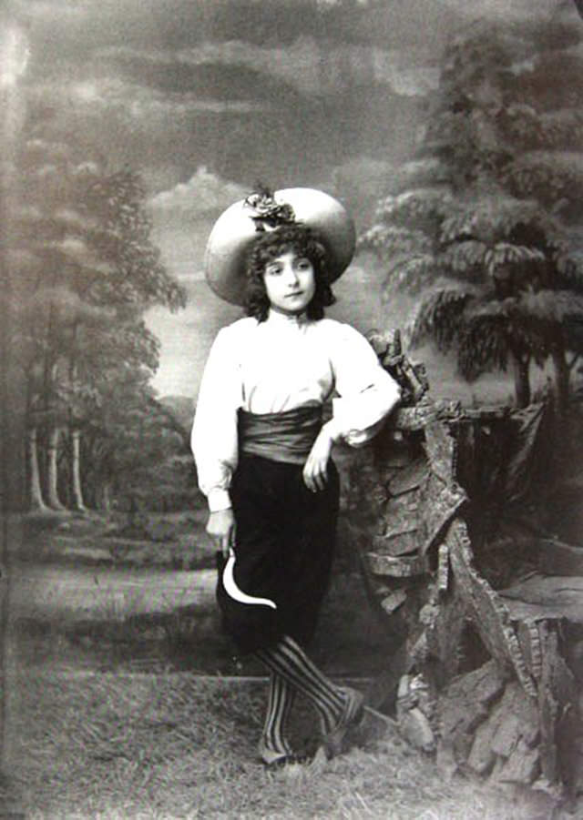 Interesting Portraits of Spaniards from the Late 19th and Early 20th Century