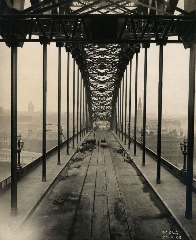View along the Tyne Bridge as it nears completion,, September 25, 1928