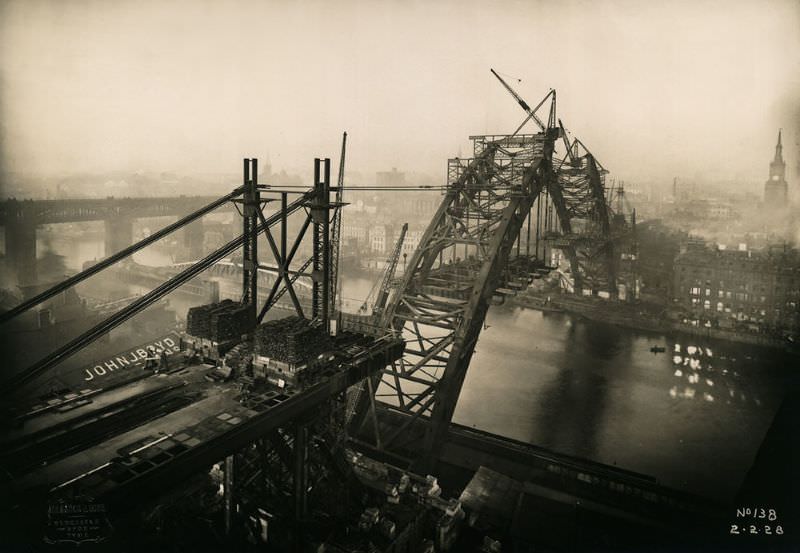 View of progress with the Tyne Bridge, February 2, 1928, showing the two halves getting closer together