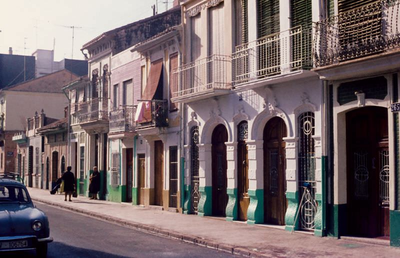 Life of Valencia in 1973 Through These Fascinating Vintage photos