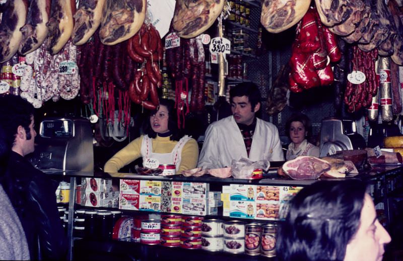 Life of Valencia in 1973 Through These Fascinating Vintage photos