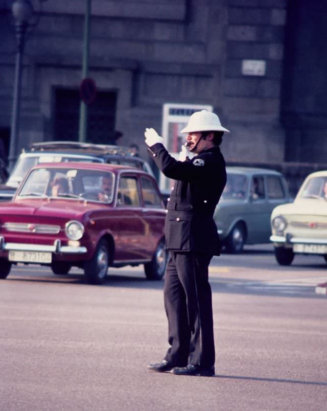 Life of Valencia in 1973 Through These Fascinating Vintage photos