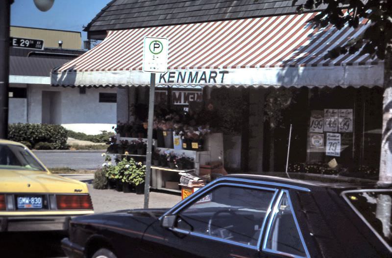 KenMart grocery store on Main Street at 29th Avenue, Vancouver, 1984