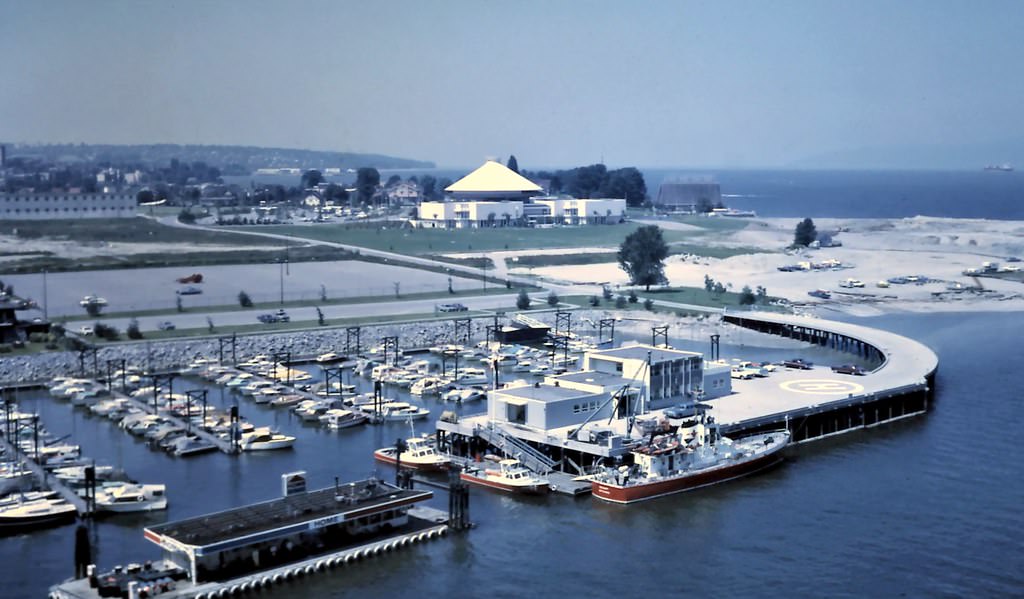 Kits Point Marina, Coast Guard & Park, Vancouver, 1982