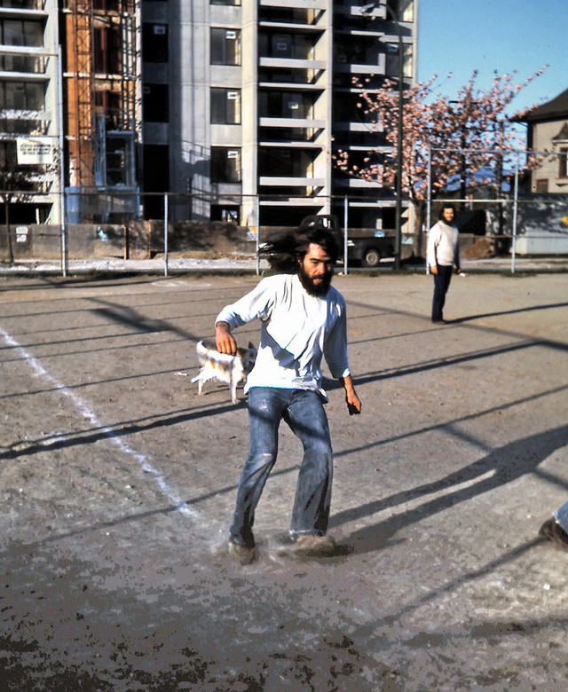 Vancouver Youth Life in the 1970s Through These Vibrant Candid Photos