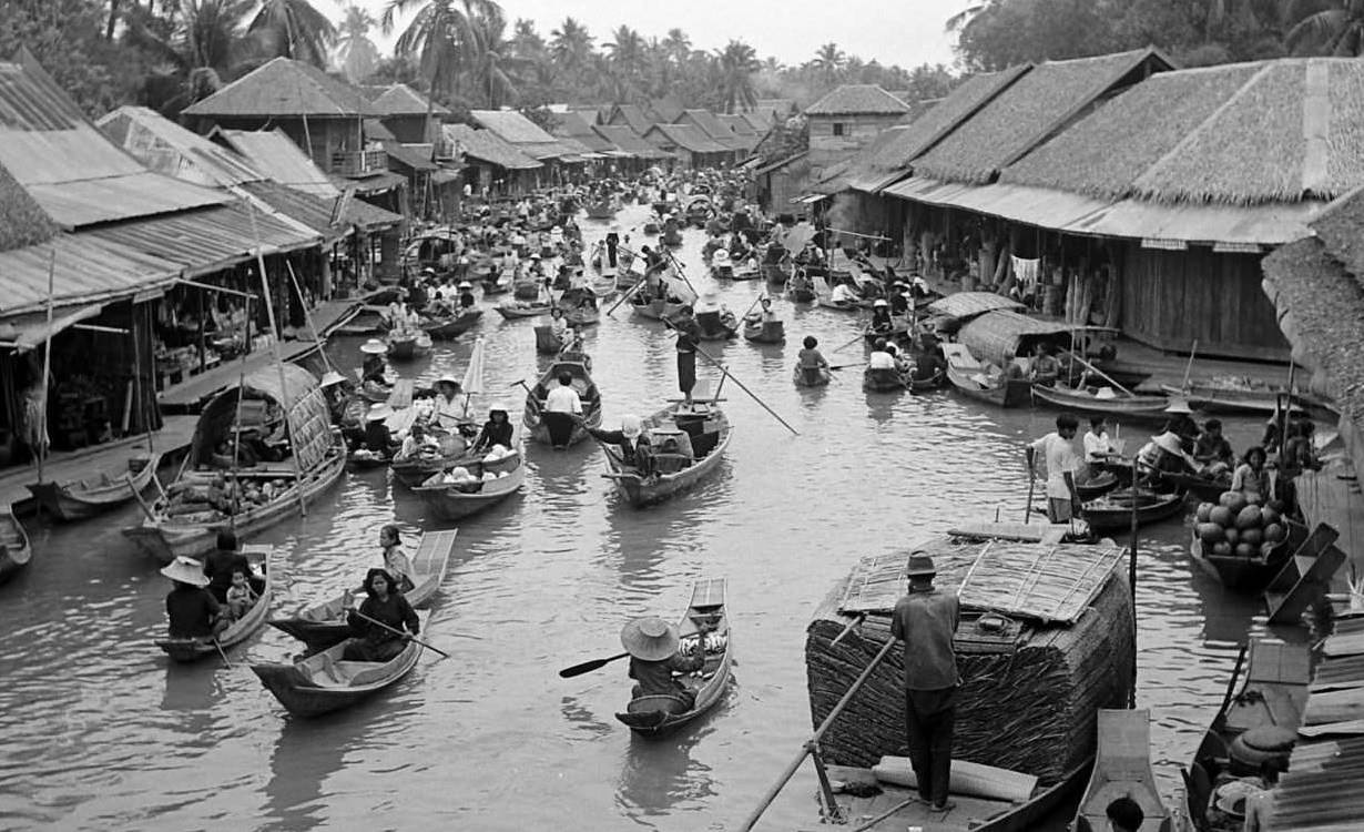 Bangkok's Chao Phraya River 1950s