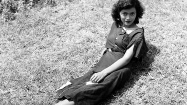 Beautiful Bangkok Girl 1950s