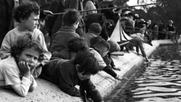 French Children Playing 1930s and 1940s