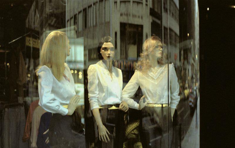 New York City Fashion Stores Displays