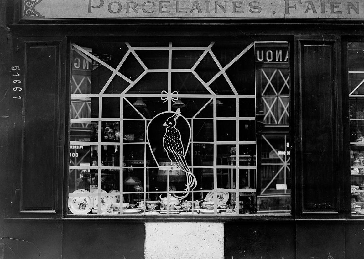 During World War I, Shops in Paris Built Styling Anti-Bombing Windows