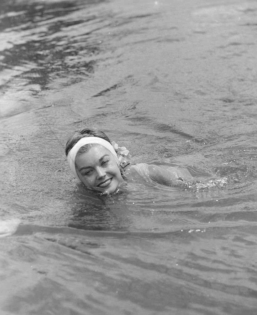 Esther Williams at Cypress Gardens