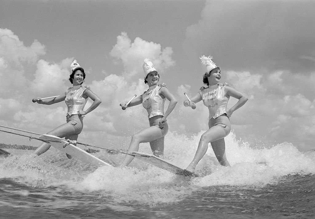 Women Water Skiing at Cypress Gardens, Florida.