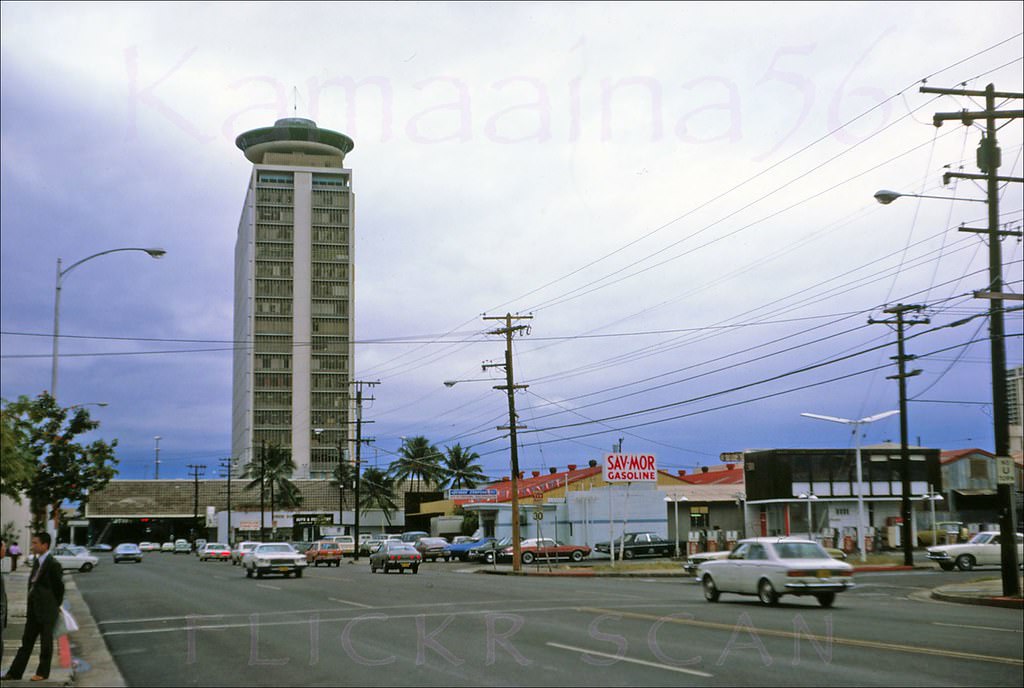 Keeaumoku Ramp Ala Moana, 1975
