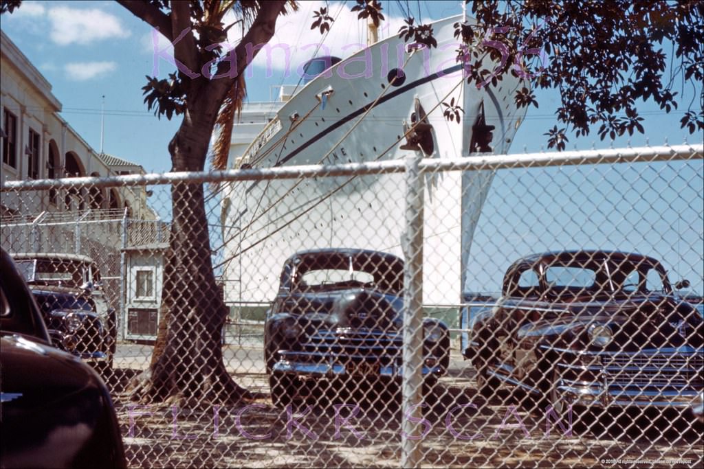 Matsonliner SS Lurline docked at Pier 10 in Honolulu Harbor, 1949