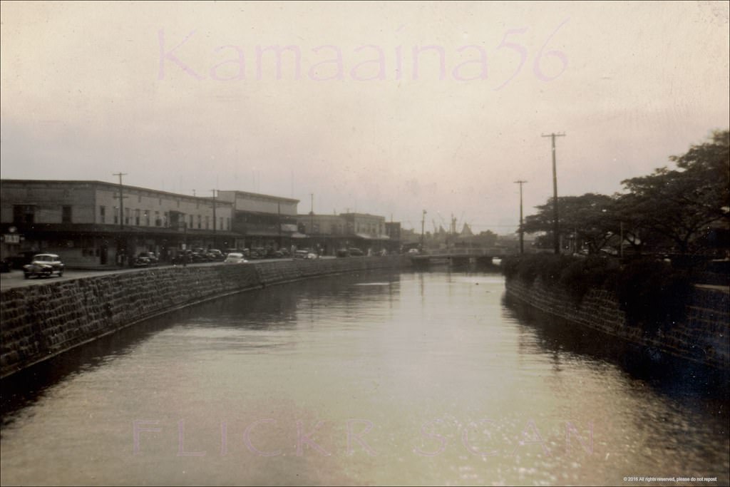 River Street Honolulu Makai 1940s.