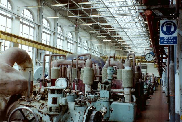 Historical Photos of the Lots Road Power Station of London