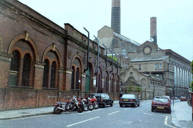 Historical Photos of the Lots Road Power Station of London