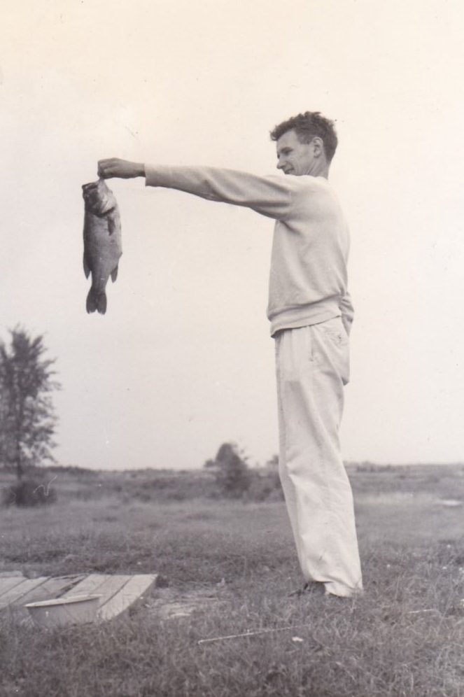 Hilarious Vintage Photos of Men Holding their Fish