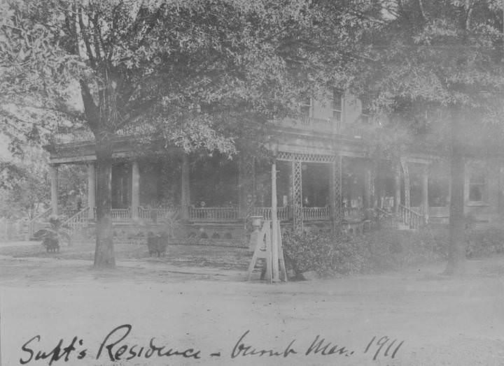 The superintendent's residence at the Mount Vernon Hospital in Mobile County, 1902