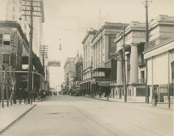 North Royal Street in downtown Mobile, Alabama, 1908