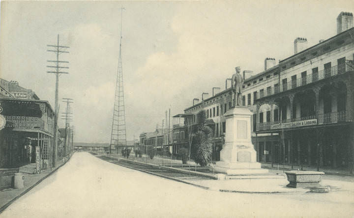 Raphael Semmes Monument on Government Street in downtown Mobile, Alabama, 1901