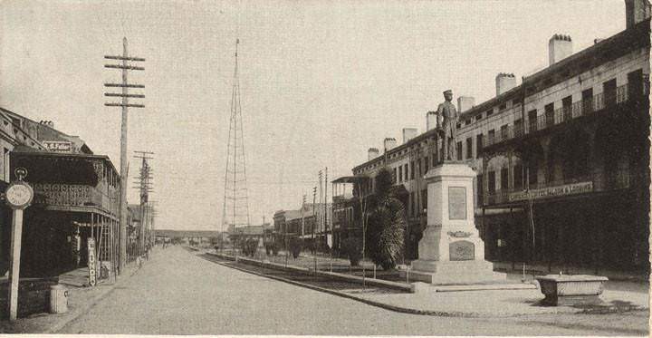 Duncan Place and Semmes Statue, Mobile, 1907