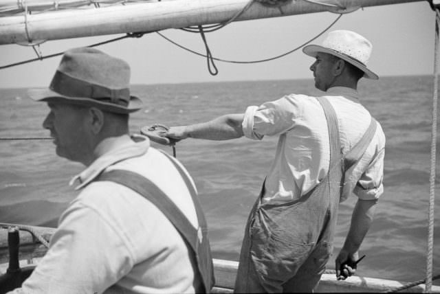 The Life of Provincetown, Massachusetts in the 1930s by Edwin Rosskam