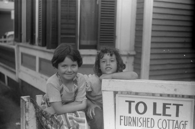 The Life of Provincetown, Massachusetts in the 1930s by Edwin Rosskam