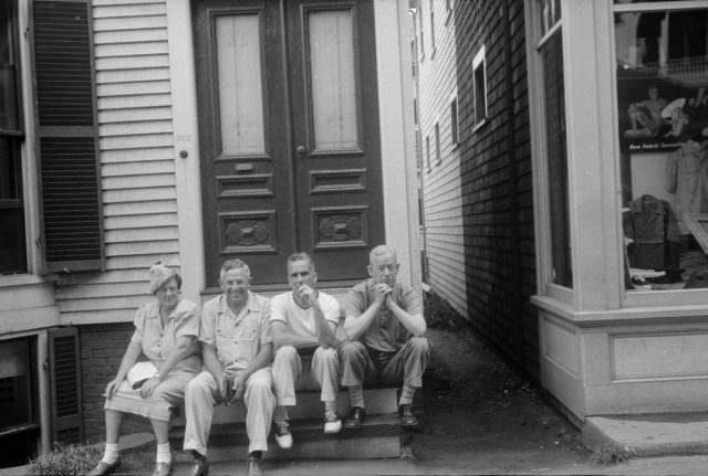 The Life of Provincetown, Massachusetts in the 1930s by Edwin Rosskam