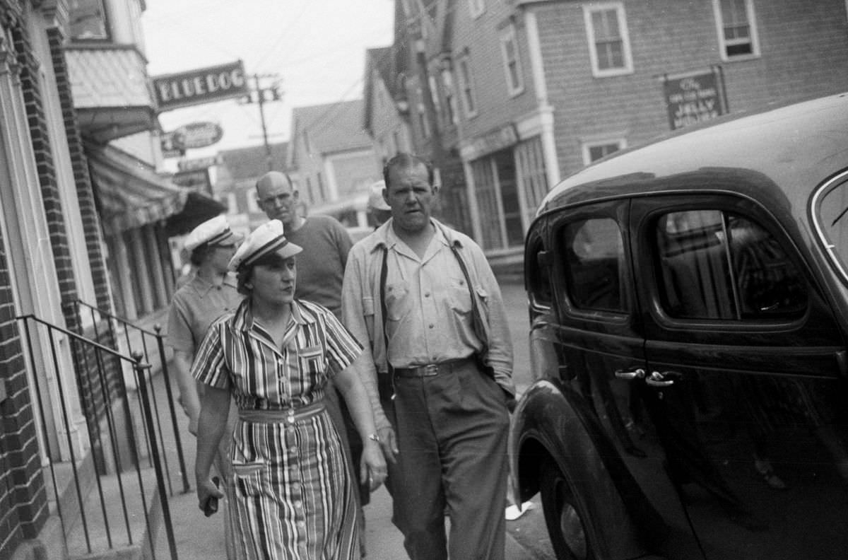 The Life of Provincetown, Massachusetts in the 1930s by Edwin Rosskam