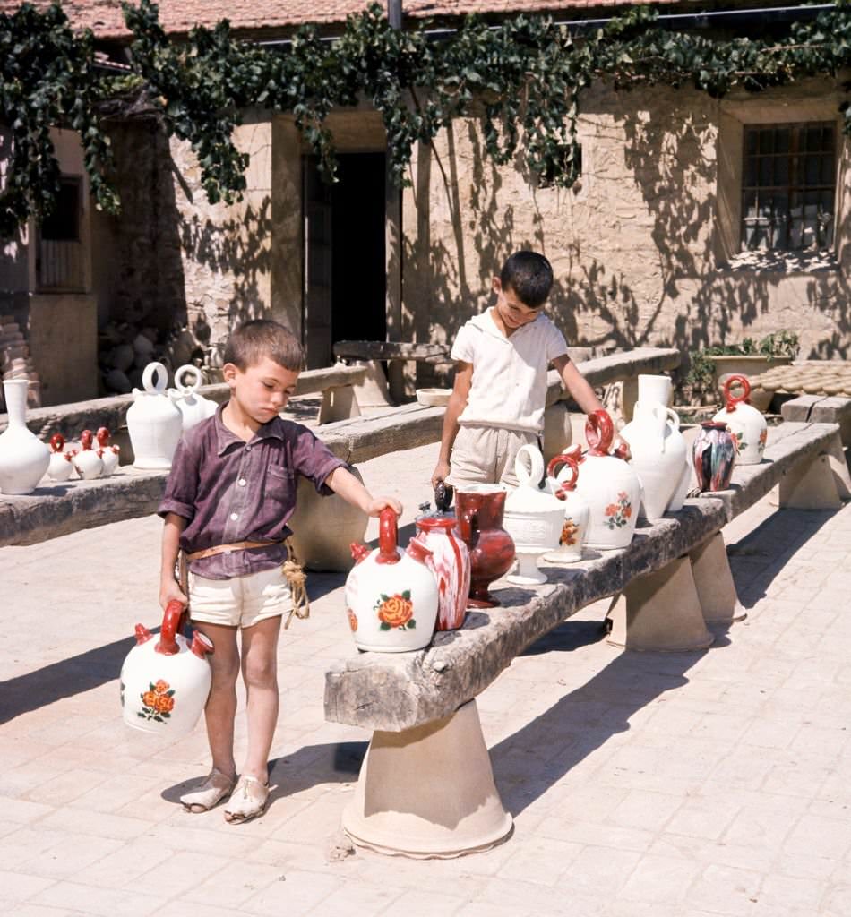 Valencian crafts, 1963