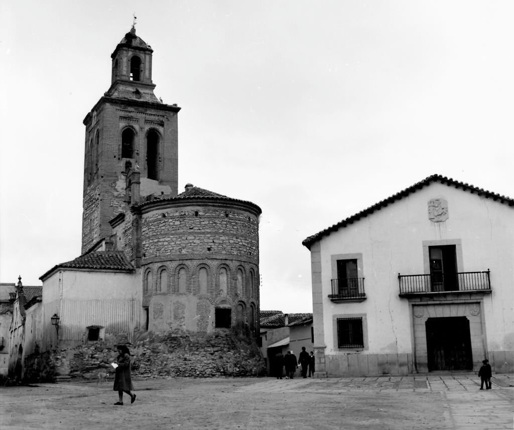 The Church of Santa María la Mayor in Arévalo, a work of Mudejar style built between the end of the 12th century and the beginning of the 13th century, is located in the Plaza de la Villa , Avila, Castilla y León, Spain, 1963.