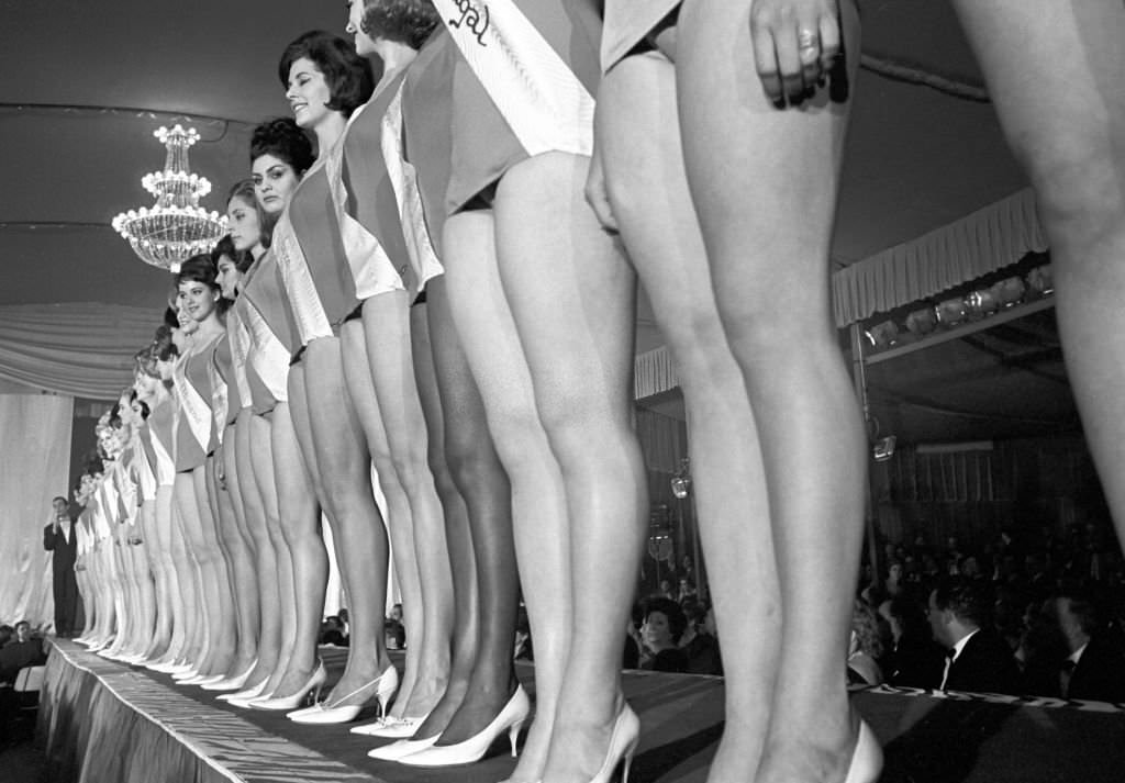 Many long legs could be seen during the contest of 'Miss United Nations' on 14 February 1963 on Mallorca.