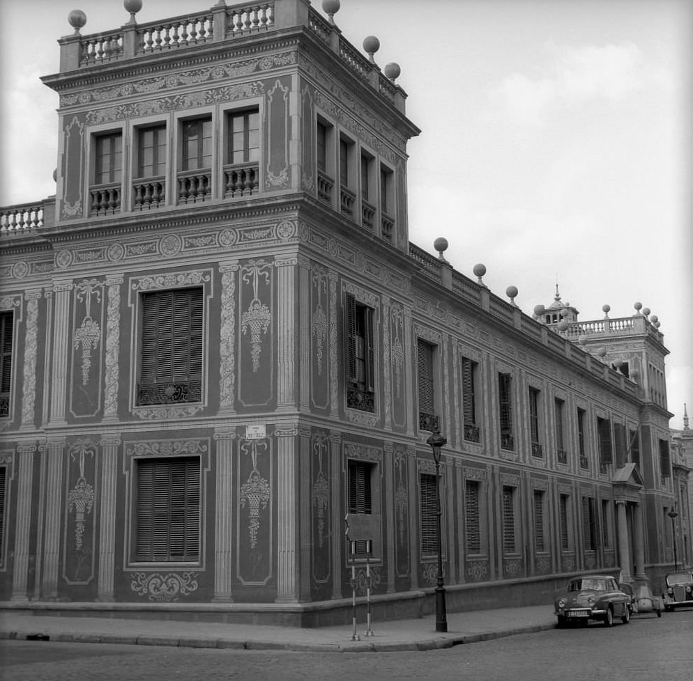 Buildings in the old town of Barcelona, 1961.