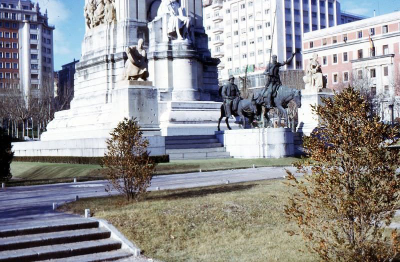 Cervantes' monument, España square, Madrid, January 1963