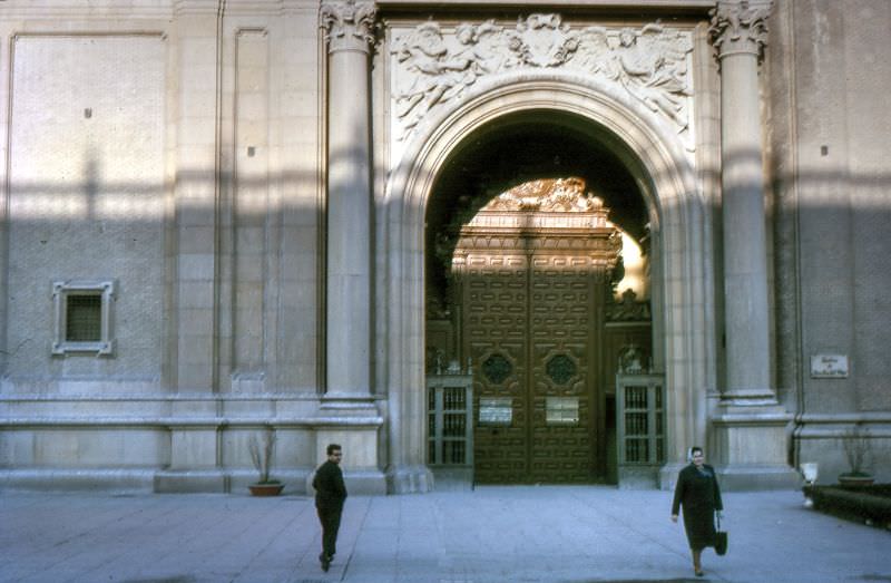 The Cathedral of the Savior, Zaragoza, January 1963