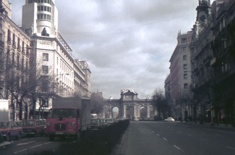 Calle de Alcalá, Madrid, February 1977