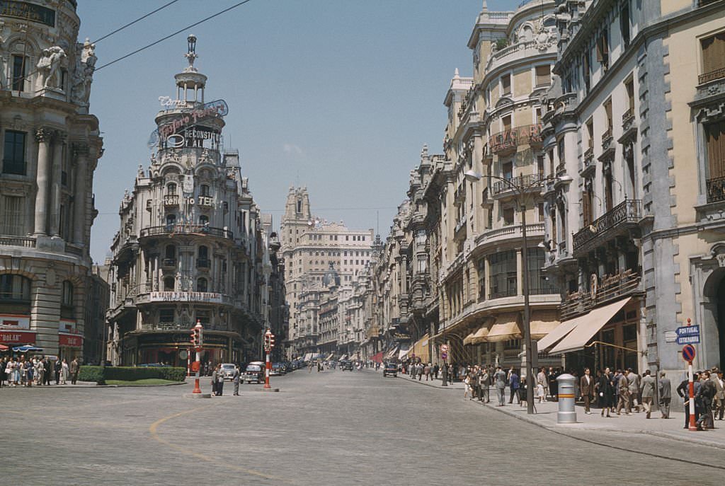 A view of Gran Vía, Madrid, Spain, 1960.