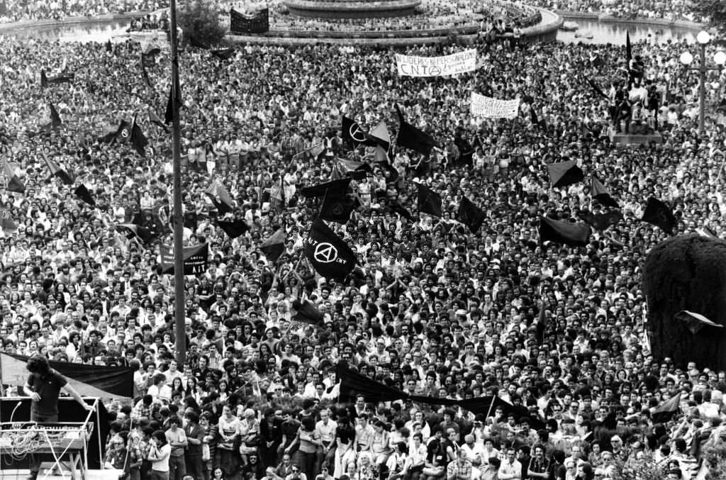 The CNT, central Anarcho syndicalist, held its first meeting in Barcelona on July 2, 1977.