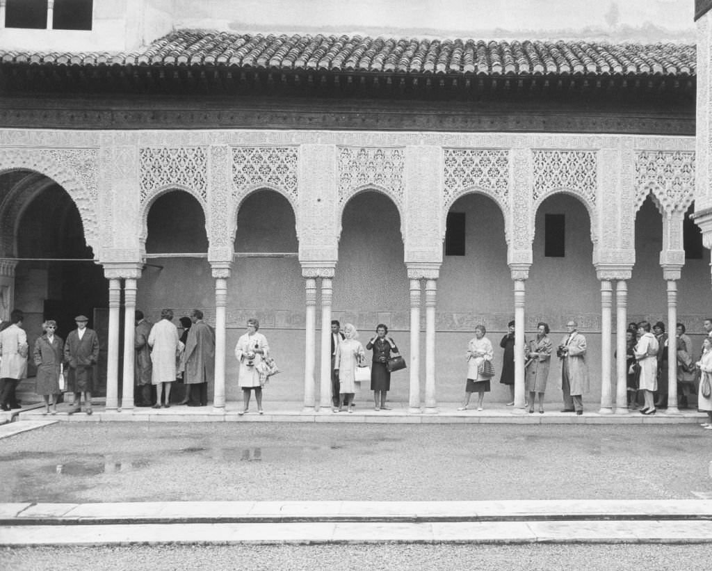 Moorish-style walls and columns with filigree ornaments, Granada, 1970s