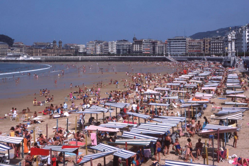 La Concha beach in San Sebastian, 1970