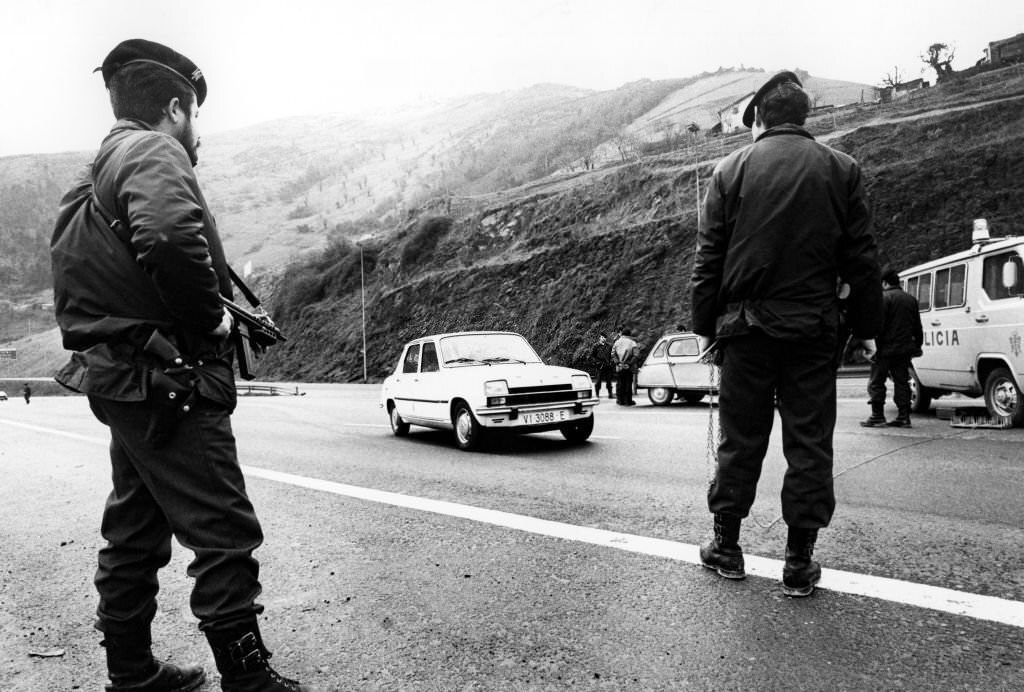 The police control the roads of the Basque country following the kidnappings organized by the Basque terrorist organization on January 21, 1981.