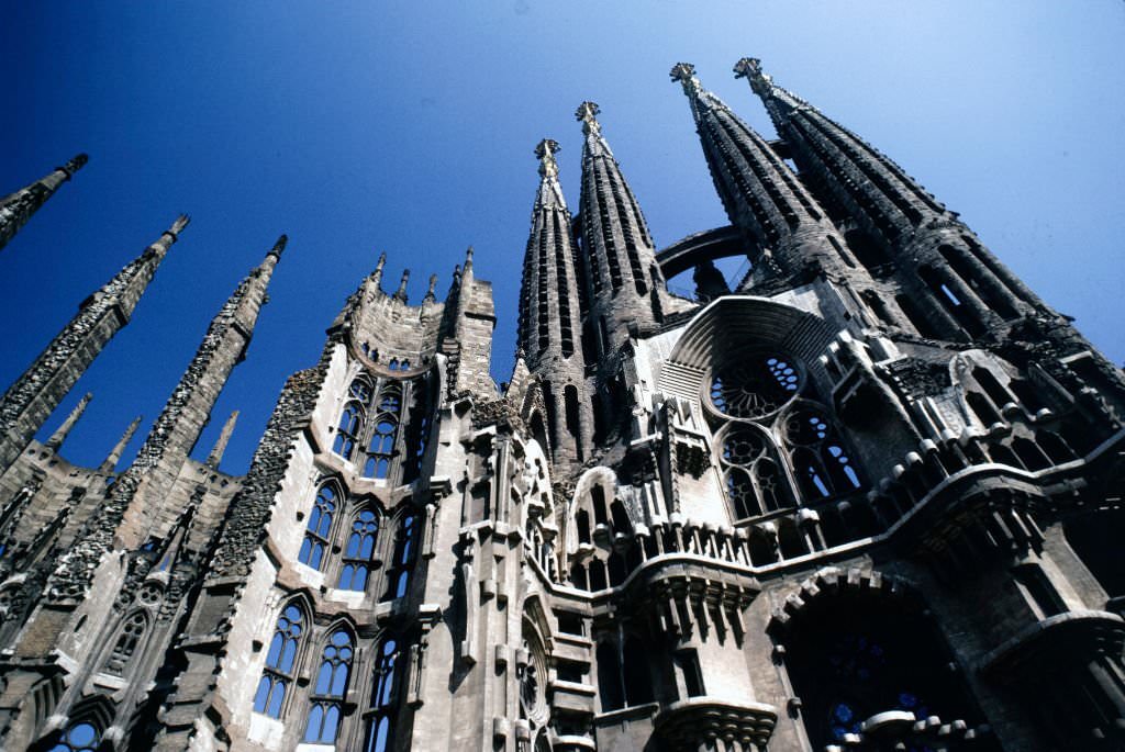Facade under construction of the Sagrada Familia in Barcelona, in November 1983, Spain.