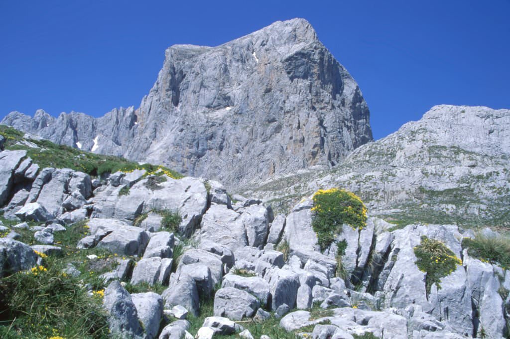 View of Naranjo de Bulnes (Picu Urriellu), in the Picos de Europa massif, in October 1985, Spain.