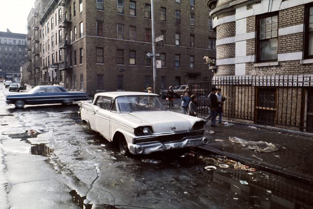 Honeywell at 178th Street. S. Bronx, 1970